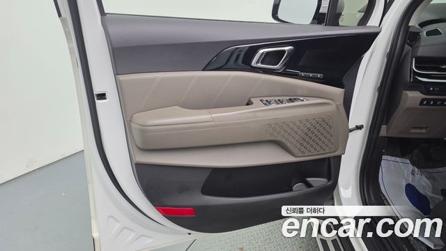 Kia Canival 2024 — photo 14