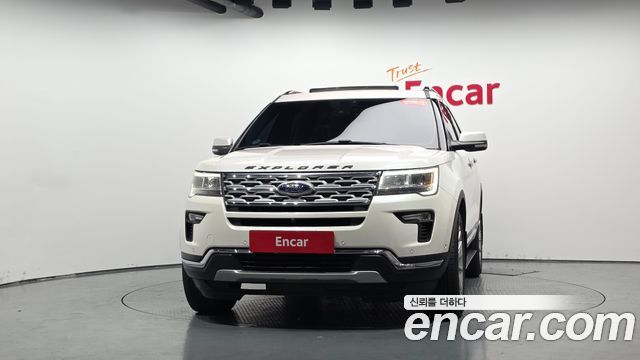 Ford Explorer 2018 — photo 3