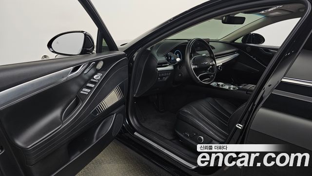Genesis G80 2023 — photo 13