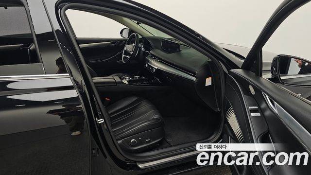Genesis G80 2023 — photo 17