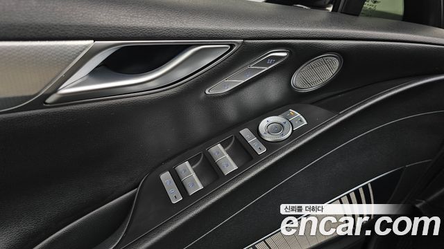 Genesis G80 2023 — photo 23