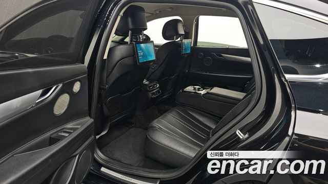 Genesis G80 2023 — photo 16