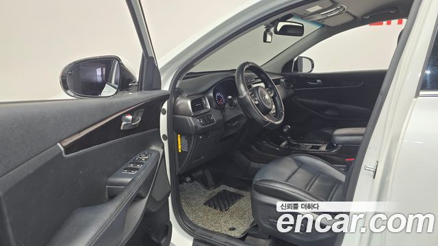 Kia Sorento 2016 — photo 13
