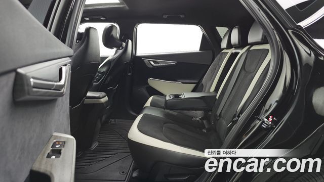 Kia EV6 2022 — photo 11