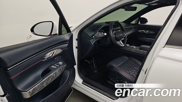 Genesis GV70 2024 — photo 13