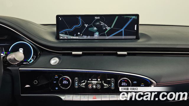 Genesis GV70 2024 — photo 20