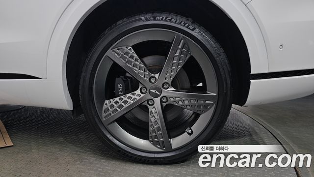 Genesis GV70 2024 — photo 7