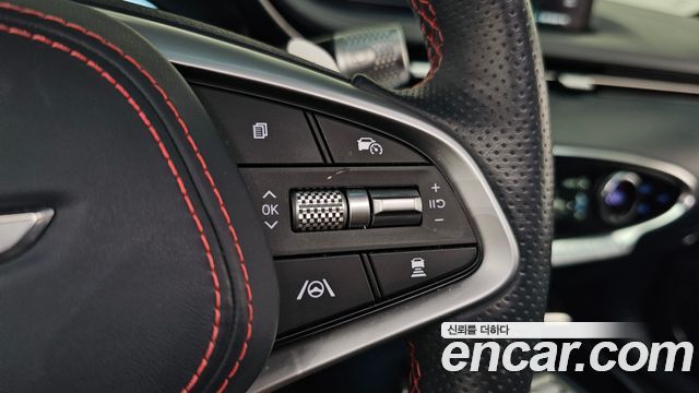 Genesis GV70 2024 — photo 34