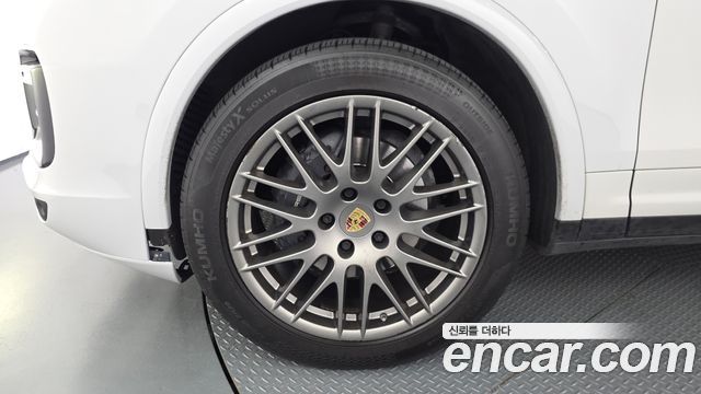 Porsche Cayenne 2017 — photo 5