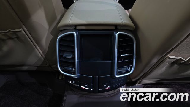 Porsche Cayenne 2017 — photo 18