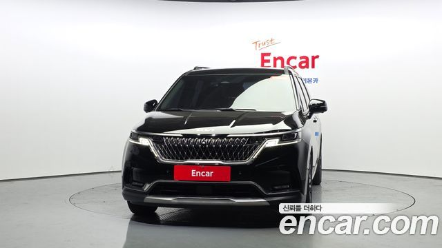 Kia Canival 2022 — photo 3