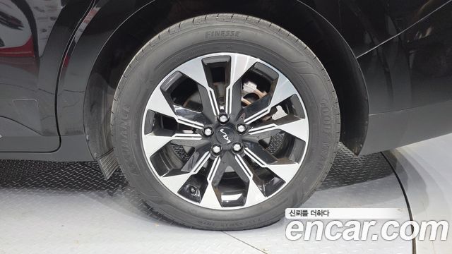 Kia Canival 2022 — photo 5