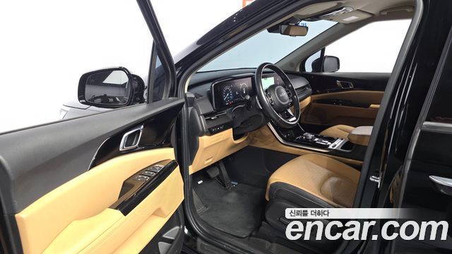 Kia Canival 2022 — photo 13
