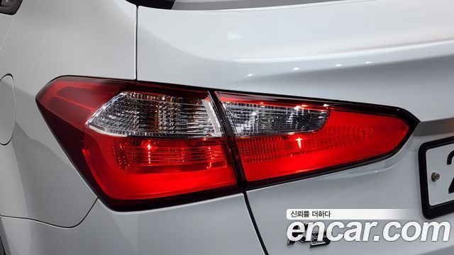 Kia K3 2015 — photo 9
