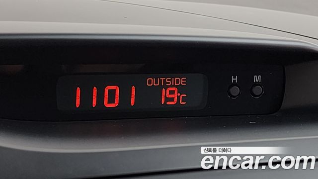 Kia K3 2015 — photo 31
