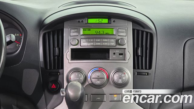 Hyundai Starex 2011 — photo 23