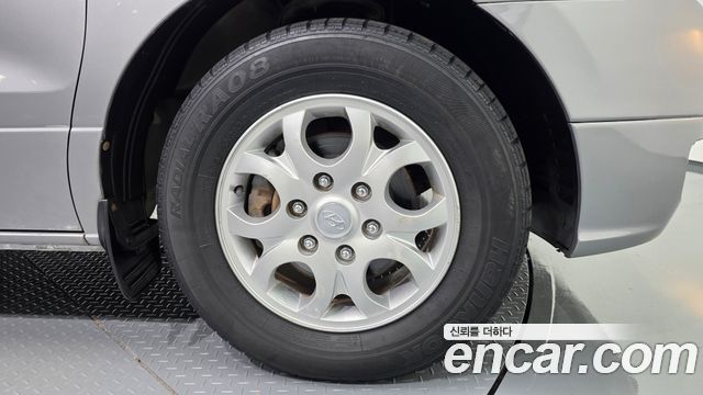 Hyundai Starex 2011 — photo 7
