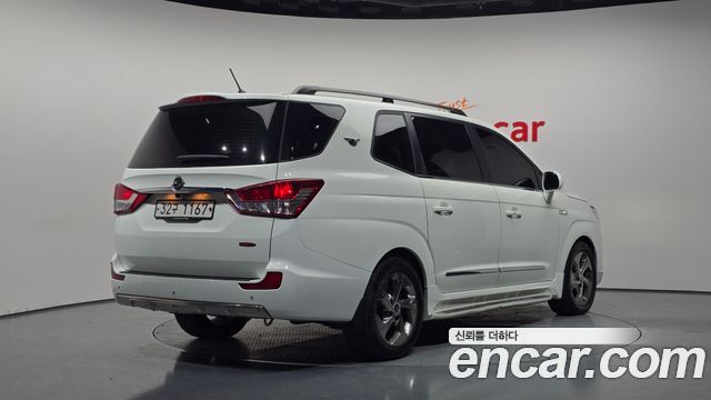 KG Mobility KORANDO 2018 — photo 2