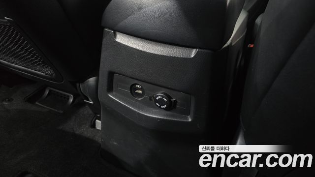 KG Mobility KORANDO 2018 — photo 31
