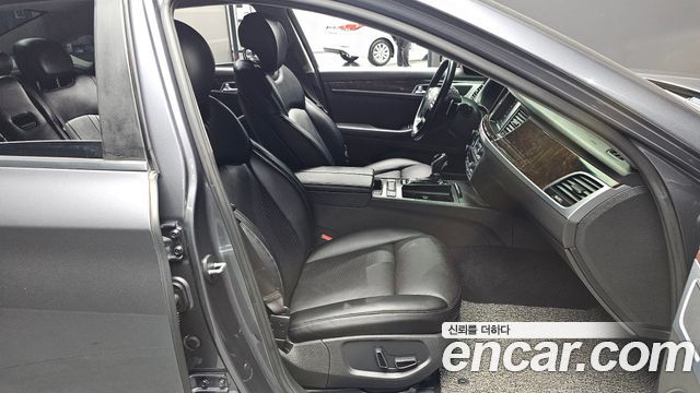 Hyundai Genesis 2016 — photo 10