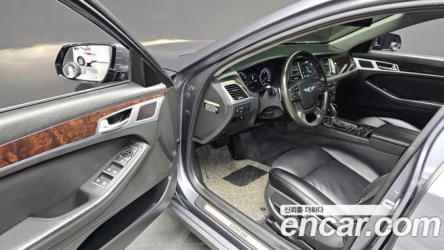 Hyundai Genesis 2016 — photo 12