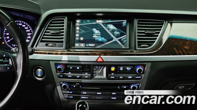 Hyundai Genesis 2016 — photo 14