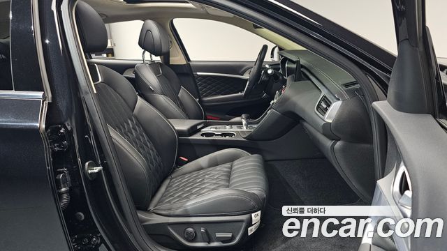 Genesis G70 2024 — photo 16