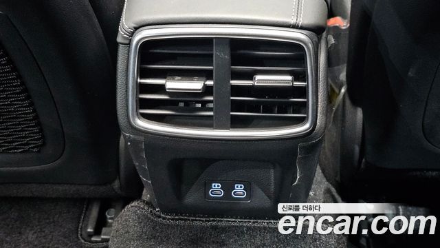 Genesis G70 2024 — photo 28