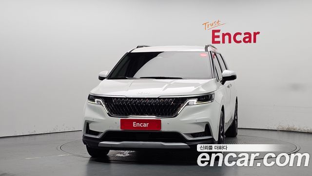 Kia Canival 2023 — photo 3