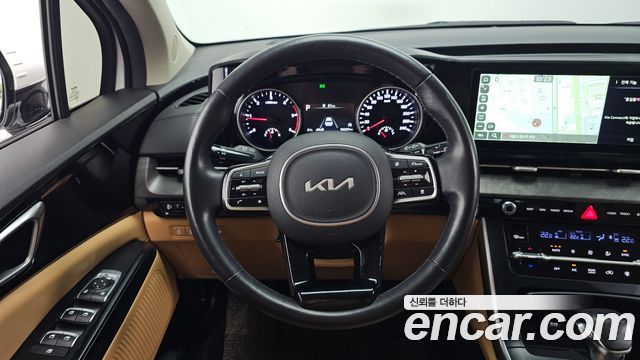Kia Canival 2023 — photo 13