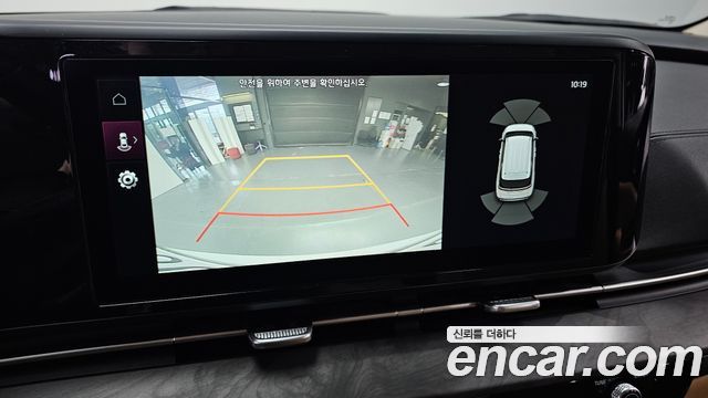 Kia Canival 2023 — photo 15