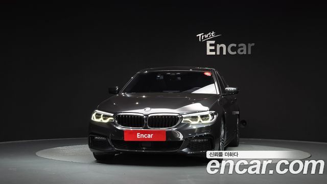 BMW 5-Series 2019 — photo 3