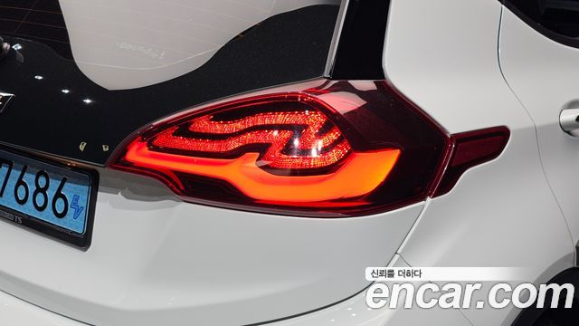 Chevrolet Korea Bolt EV 2019 — photo 9
