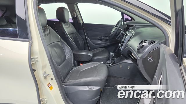 Renault Korea QM3 2015 — photo 11