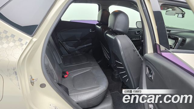 Renault Korea QM3 2015 — photo 12