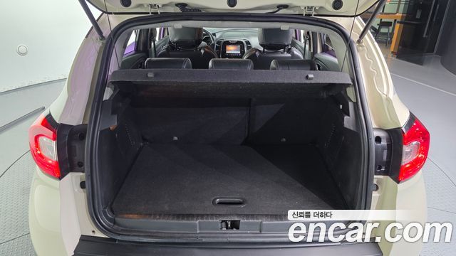 Renault Korea QM3 2015 — photo 20