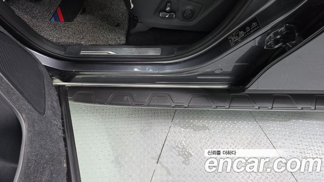 KG Mobility Rexton 2019 — photo 20