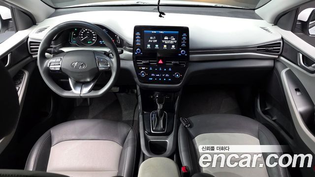 Hyundai Ioniq 2020 — photo 10