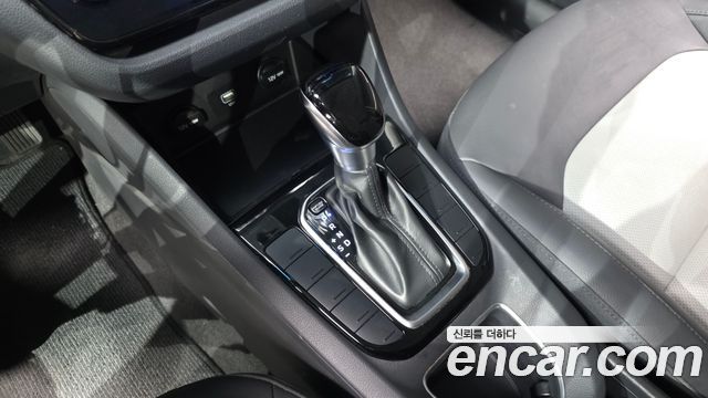 Hyundai Ioniq 2020 — photo 12