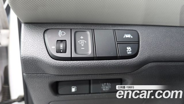 Hyundai Ioniq 2020 — photo 26