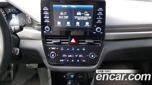 Hyundai Ioniq 2020 — photo 30