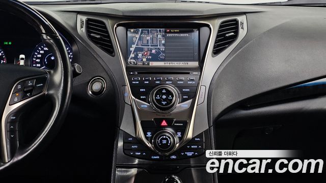 Hyundai Grandeur 2013 — photo 14