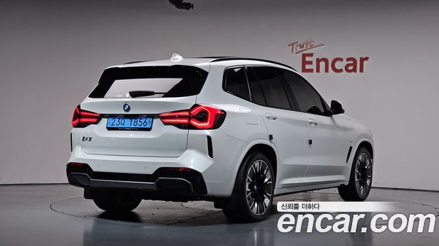 BMW iX3 2024 — photo 2