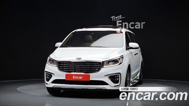 Kia Canival 2019 — photo 3