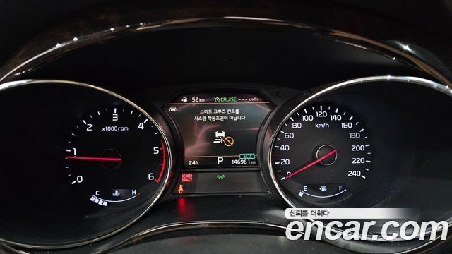 Kia Canival 2019 — photo 8