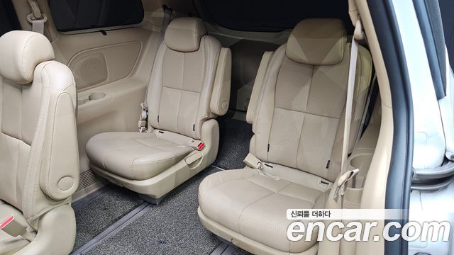 Kia Canival 2019 — photo 12