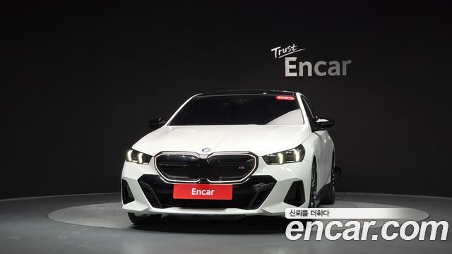 BMW i5 2024 — photo 3
