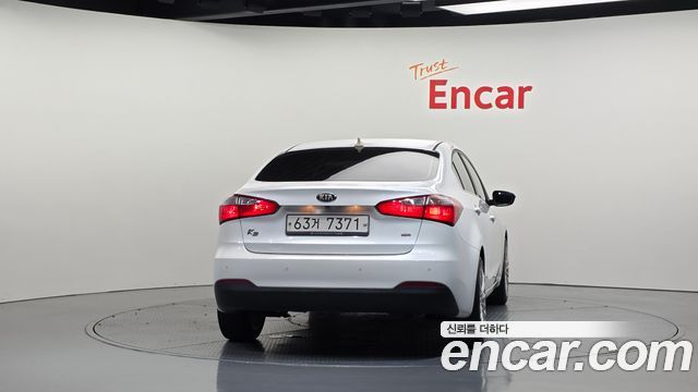 Kia K3 2013 — photo 4