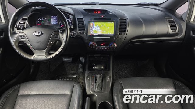 Kia K3 2013 — photo 7