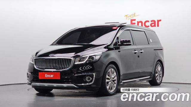 Kia Canival 2018 — photo 1